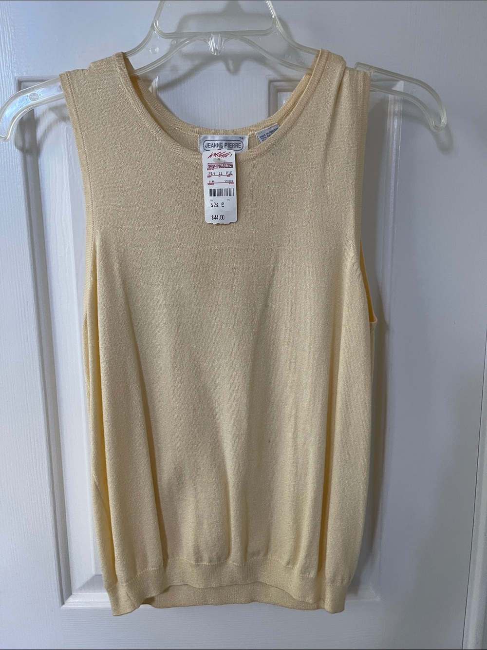 JEANNE PIERRE Pale Yellow Sleeveless Knit Tank